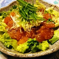 マグロのガーリックづけ、サラダ仕立て