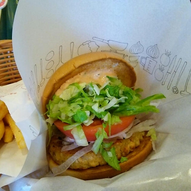 子供とお出かけ。ランチはモスバーガー