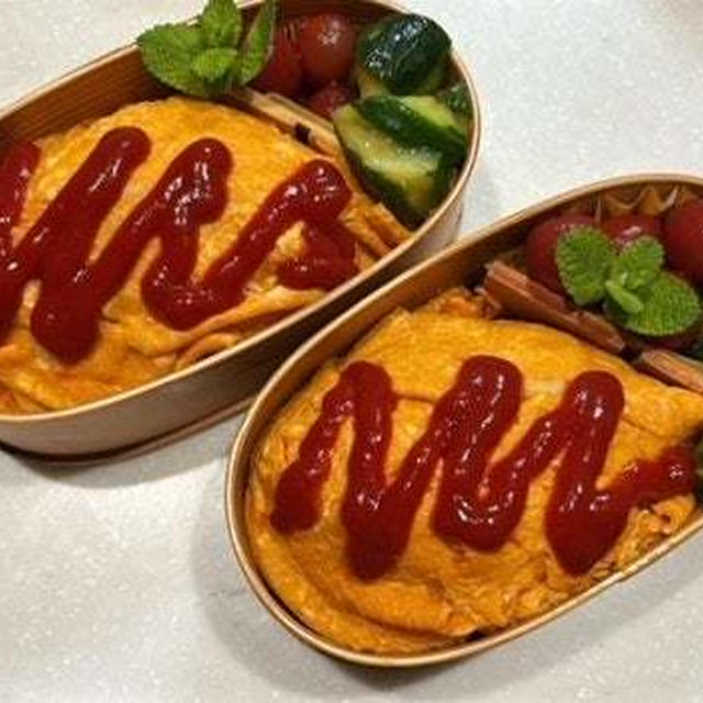 オムライス弁当、ミニトマトのシロップ漬け