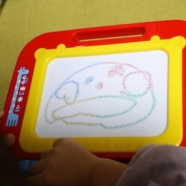 娘の絵が予想以上にアンパンマン。