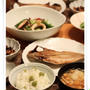 するめいかと春キャベツの生姜炒め、えんどう豆ごはん、きゅうりの塩麹もみで和食ごはん♪