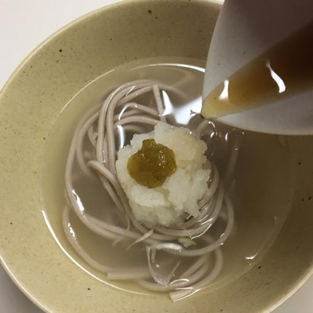 柚子こしょうde蕎麦湯おろしそば　 笑笑