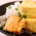 北海道産の生秋鮭で作る『味しみ！鮭と豆腐の揚げだし』のレシピ＊