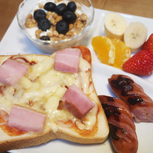 いろいろな朝食　と　ケンタな夜　と　使えないスポンジ♪
