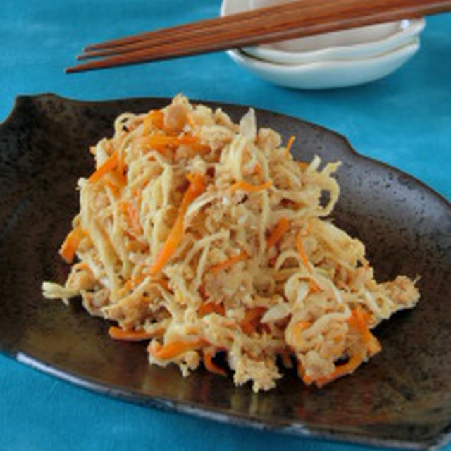 沖縄の郷土料理を乾物でアレンジ♪切干大根とニンジンの塩麹シリシリ