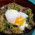 365日米レシピNo.75「牛肉と豆苗の甘辛丼」