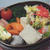ちらし寿司弁当。久しぶりににゃんこの写真