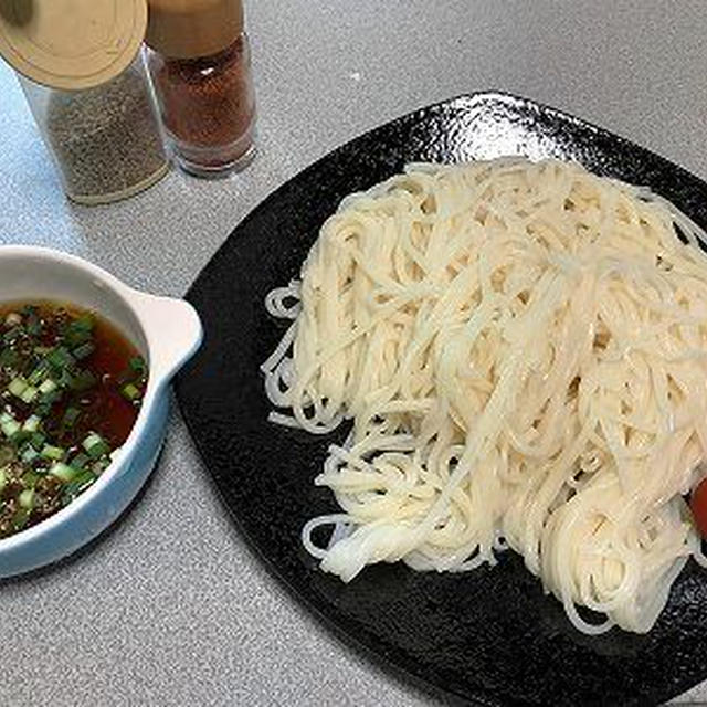 半田そうめん。激安スーパーでの買い物