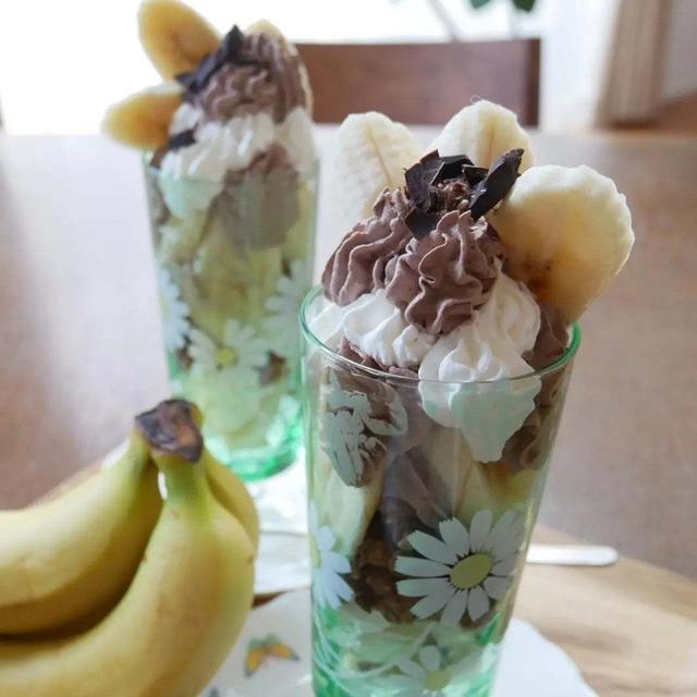 スミフルバナナのバナナパフェ