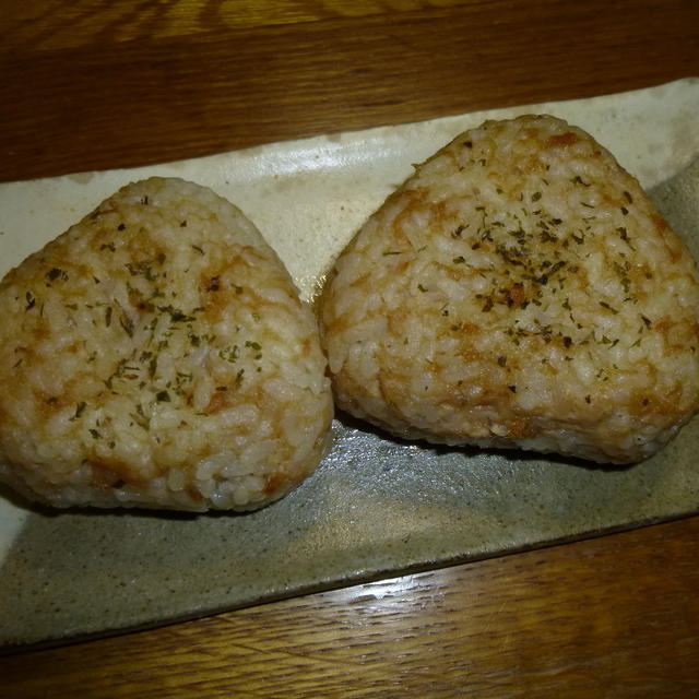 焼き新ツナマヨおにぎり