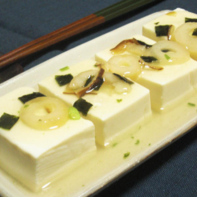 松茸風味のあんかけ豆腐