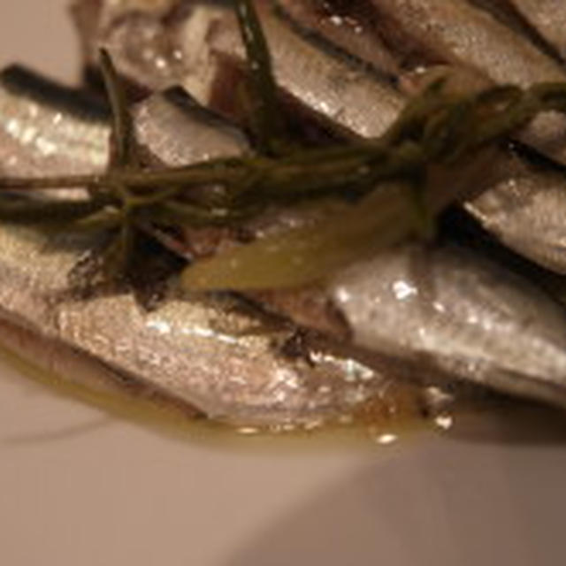 父が教えてくれたオイルサーディン　〜沖縄の魚（ミジュン）で〜