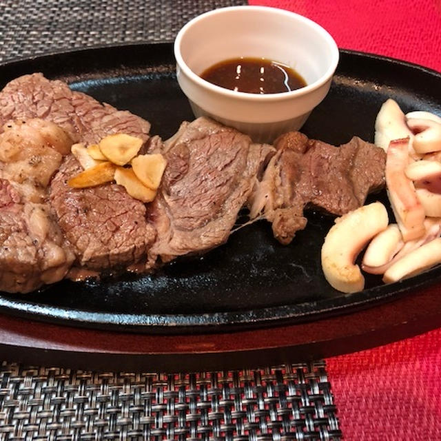 ステーキ♡ポテトサラダ♡冷奴