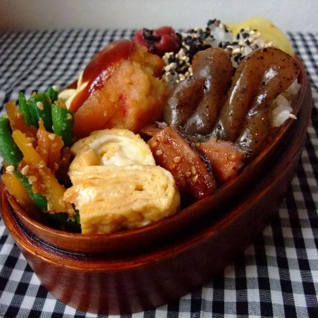 海老フライと自家製タルタルソースのお弁当。