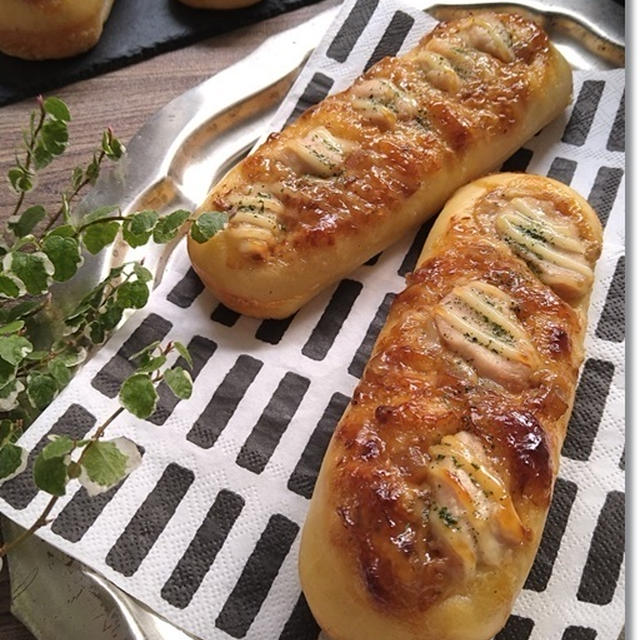 チキン照り焼きパン５歳児王子にはマヨビームが難しかった…と３歳児姫のキックバイク