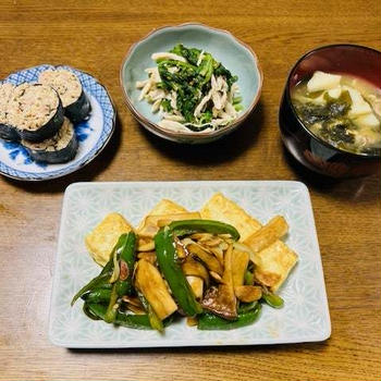 ツナの細巻き（オートミール）/　豆腐ステーキ