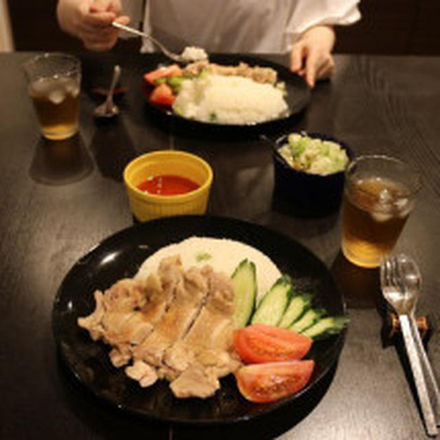 【焼肉おにぎらず弁当です～！】 . . #野菜 たっぷりの#プルコギ を作ってから、水分を...