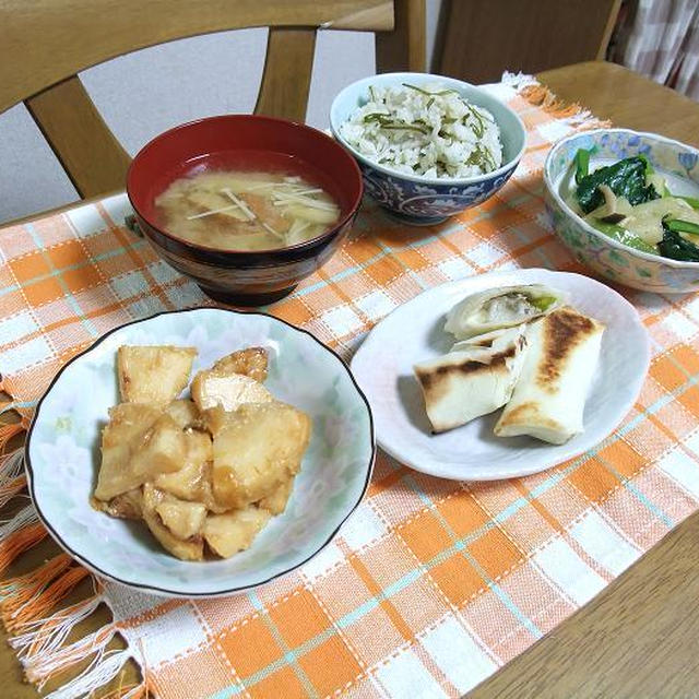 しらすとめかぶの混ぜごはんとワカサギとアスパラの餅チーズ焼きうちごはん（レシピ付）