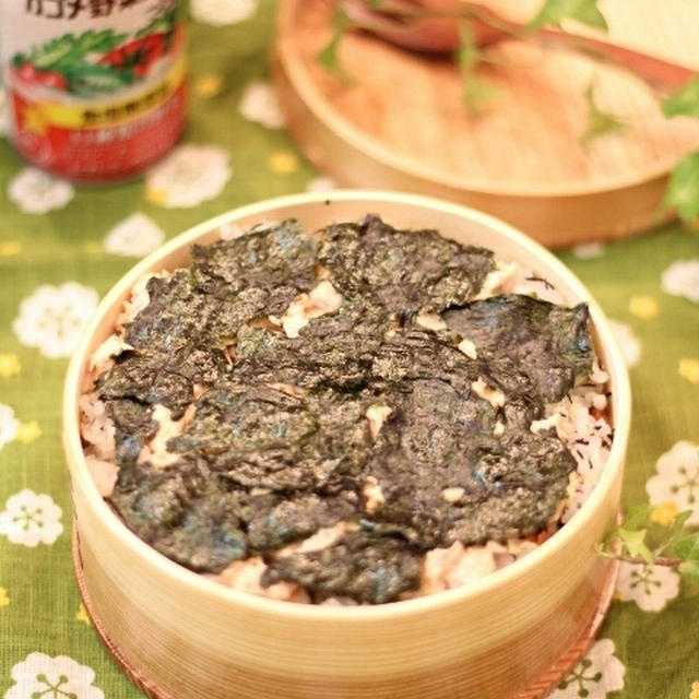 カフェ弁☆真っ黒のり弁当（簡略レシピ）激闘？！