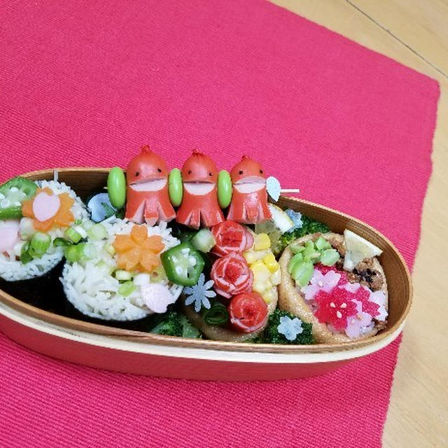 そうめん巻きといなり寿司デコ♪行楽弁当♪