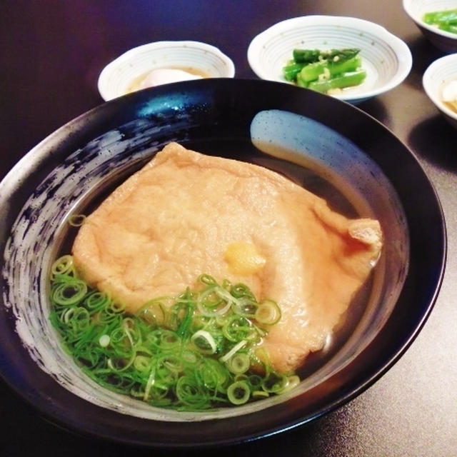 ブログのお引越し悩むなぁ・・・・ぽたぽたお揚げのきつねうどん