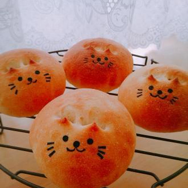 ねこパン♪コーンマヨサンド♪アイスサンド♪
