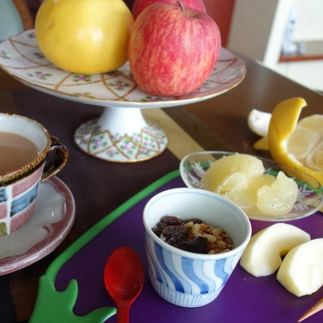 ご馳走のあとは地味食事
