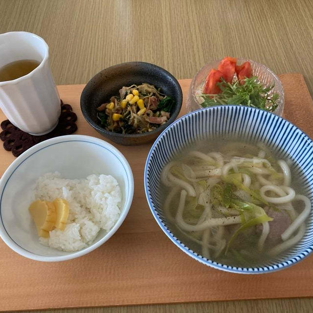 鶏肉と冷凍うどんで、鶏ネギうま塩うどん(レシピ有)ランチ〜