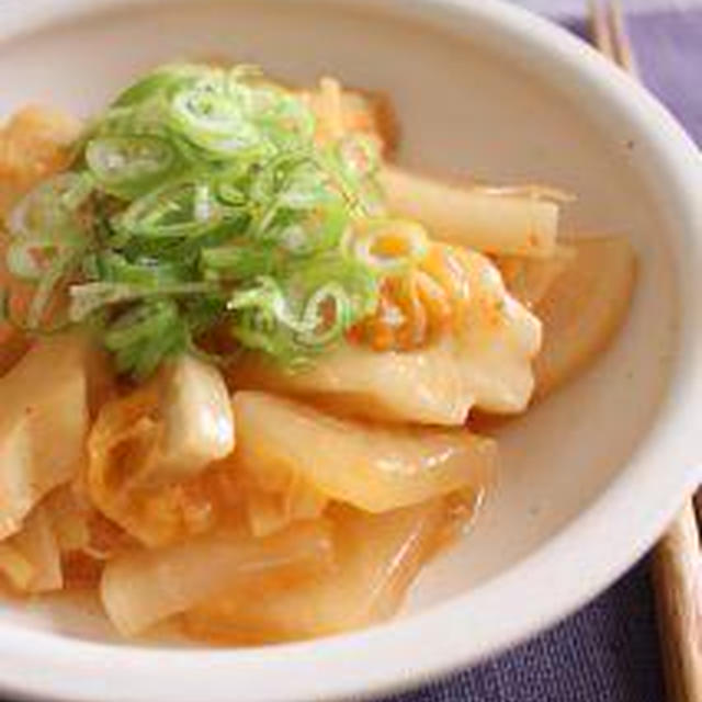 とろりんもちもち♪白菜・大根・ちくわぶのピリ辛葛煮