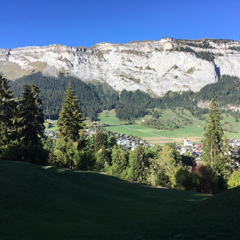 この旅、1番のピンチ & 美味しいスイスの朝ご飯 / ドイツ・スイス秋の旅7日目