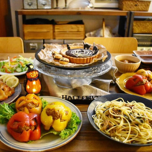 【ハロウィンごはん】ほうきが……とクラシルのご飯。