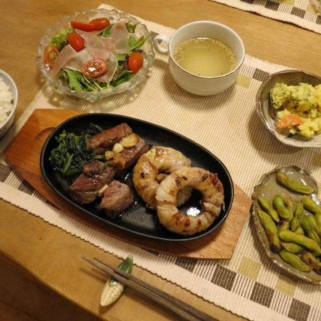 サイコロステーキ＆オニオン豚ロールの晩ご飯　と　フジバカマの花♪