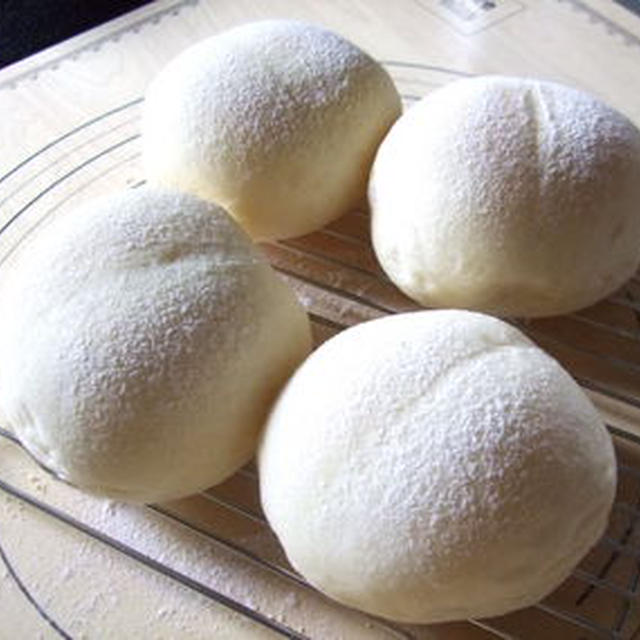 はちみつミルクの白パン