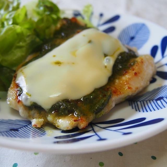 節約休日ランチでも、ステーキ食べよう？むね肉で♪