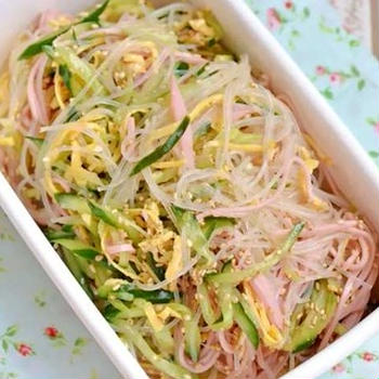 【大人気レシピ・つくれぽ279件】給食で食べた懐かしいあの味！！春雨の中華風サラダの作り方