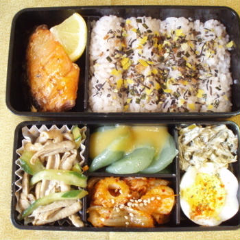 薬膳弁当・３月２６日（水）