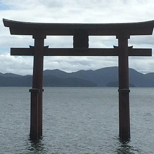 滋賀の絶景パワースポット「白髭神社」