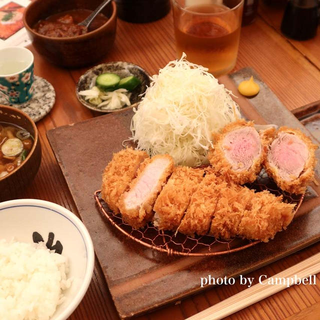 大人気の"中華蕎麦とみ田"系列の"とんかつとみた"