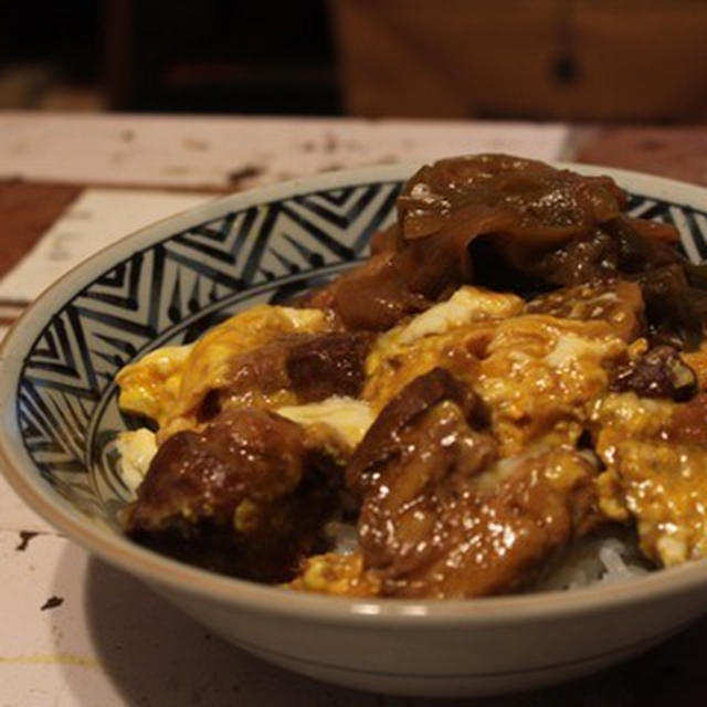 角煮玉子とじ丼／【music】Thalab
