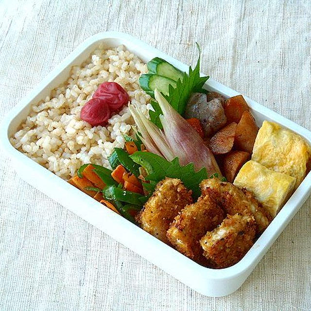 8/19(月)カレーポークカツレツ弁当