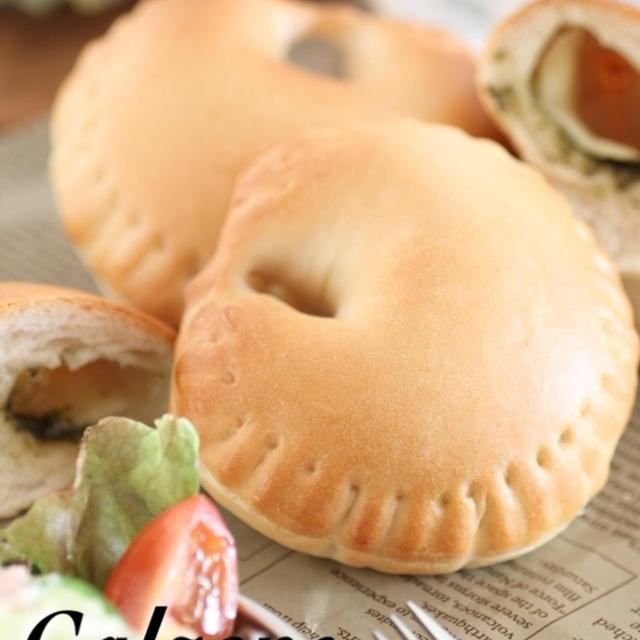 カルツォーネ