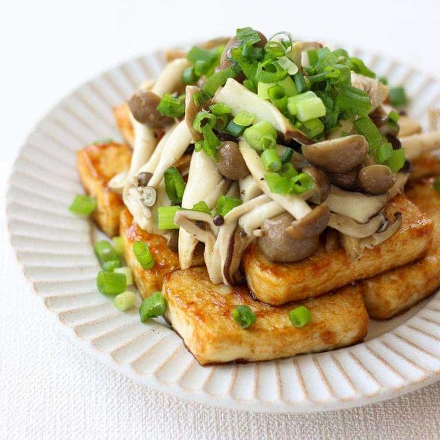 きのこたっぷり豆腐ステーキ（ヴィーガン）