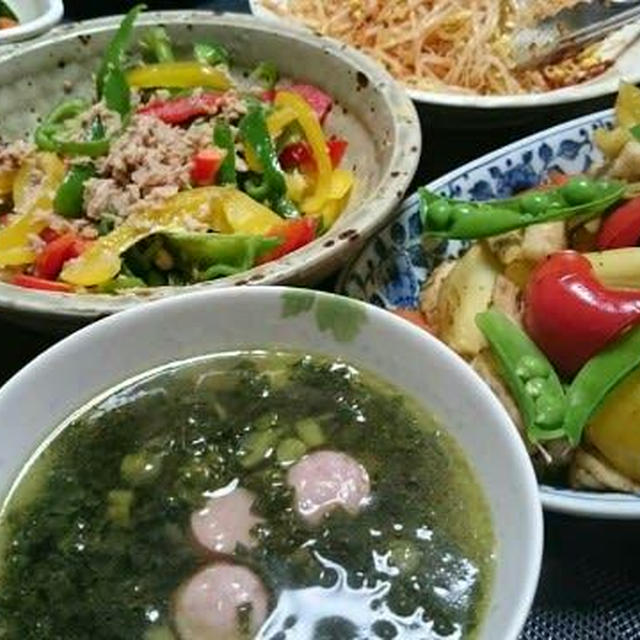ウインナーソーセージとケールのピリ辛スープ他