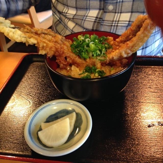 穴子丼と刺身定食