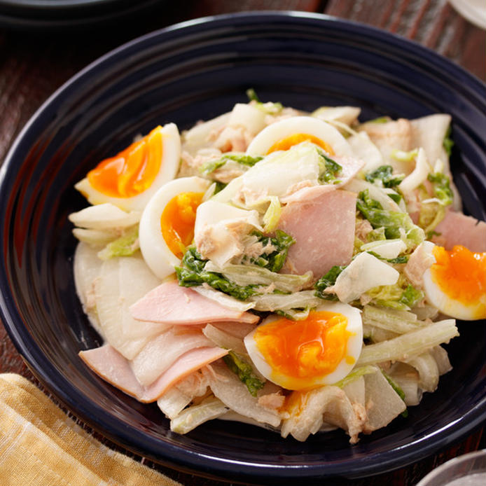 簡単調理で食卓を華やかに！「白菜と卵で作るサラダ」おすすめレシピ12選の画像