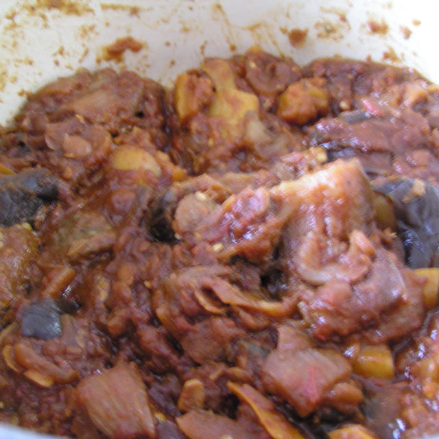 なすとレンズ豆のとろとろトマト煮