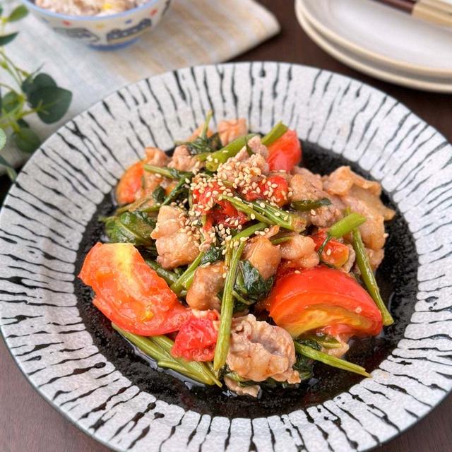 夏はさっぱり食べたい☆空芯菜とトマトのさっぱりうまうま炒め
