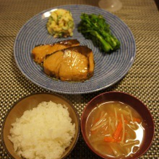 ぶり照りと菜の花炒めのほっこり和食