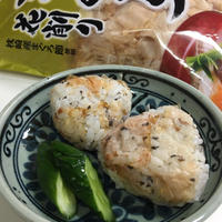 まぐろ花削りのお結び 笑笑