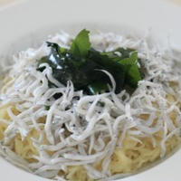 釜揚げシラスとわかめの冷麺☆